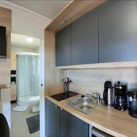 Mobilhome Maja Apartman *
