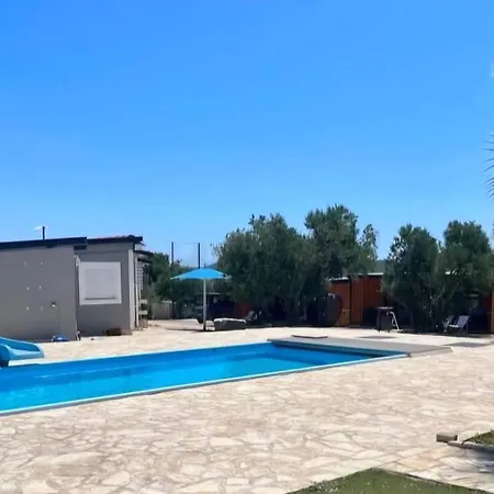 Mobilhome Maja Holiday home Pirovac