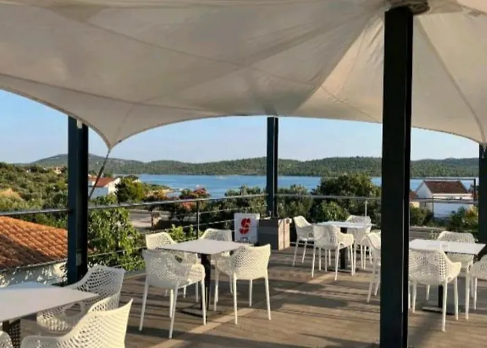 Mobilhome Maja ピロヴァッツ